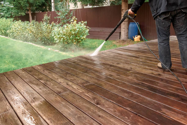 Best Pool Deck Cleaning in Greenwood, DE